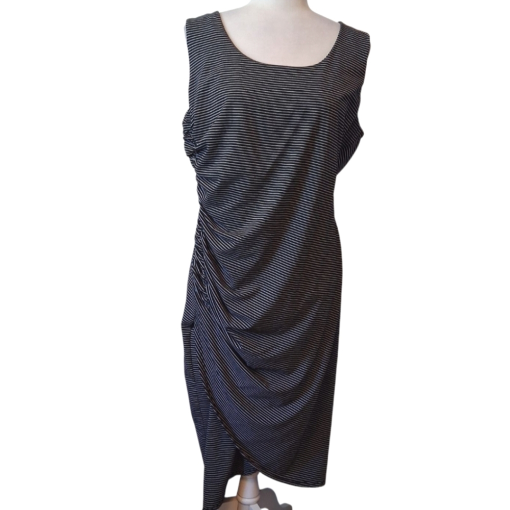 Gibson Latimer Striped Sleeveless Scoope Neck Casual Dress. XL